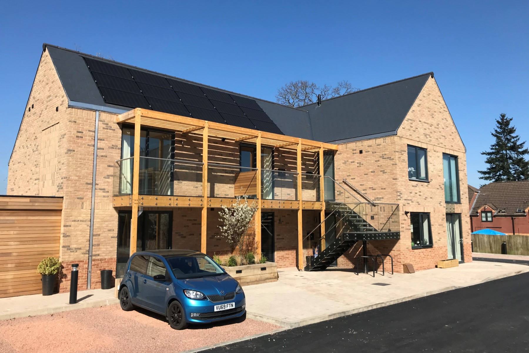 Malvern house with integrated solar panels